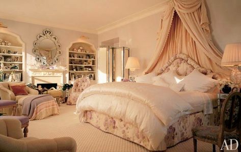 Mario Buatta, Elegant House, House Deco, Bloxburg Ideas, Dekorasi Kamar Tidur, Princess Room, Pink Bedrooms, Bedroom Decor Design, Pretty Bedroom