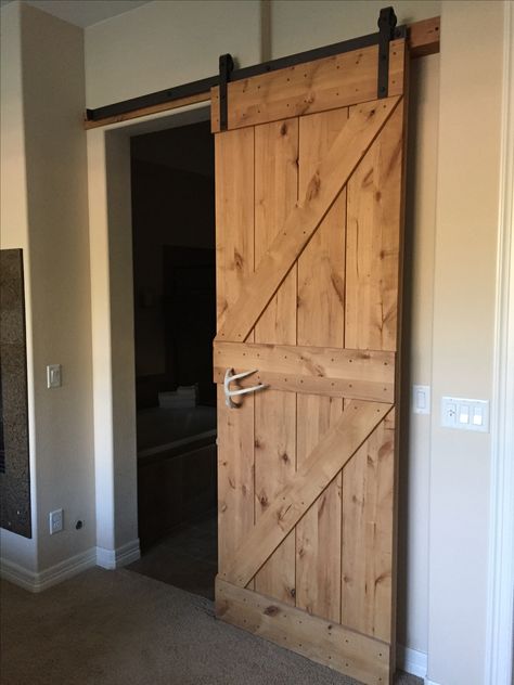 A Colorado bedroom 'barn door' ❤️ Man Cave Barn, Colorado Bedroom, Barn Door Styles, Bedroom Barn Door, Barnwood Doors, Barn Bedrooms, Cabin Bedroom, Camp Ideas, Bedroom Doors