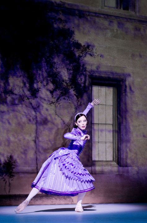 Alice In Wonderland Ballet, Sarah Lamb, Jordan Matter, Dancing Moves, Tutu Skirt Women, British Culture, Ballet Pictures, Royal Opera House, Alice In Wonderland Costume