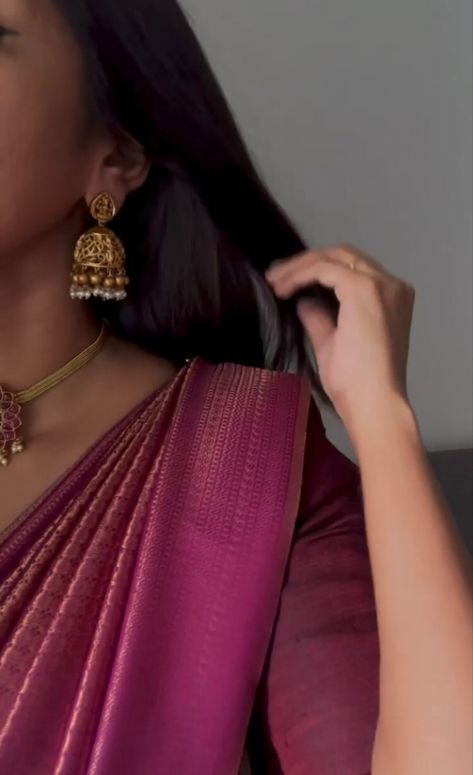 Tamil Aesthetic, Tamil Saree, Saree Aesthetic, Indian Bridesmaid Dresses, Simple Saree Designs, Traditional Indian Dress, Global Dress, Desi Fashion Casual, Simple Sarees