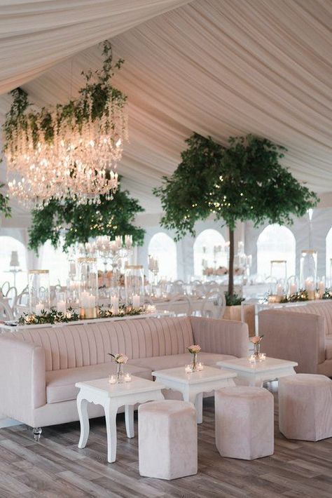 Glamorous Tent Wedding, Diy Wedding Lounge Area, Outdoor Seating Area Wedding, Wedding Reception Lounge Seating, Wedding Venue Furniture, Wedding Couch Seating Receptions, Wedding Reception Area Design, Large Tent Wedding Reception, Glass Tent Wedding Reception