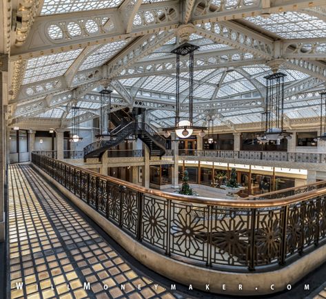 The Rookery is one of the most recognizable office buildings in Chicago, and for good reason. It was built in the late 1800s by a famous architectural firm and was designed to be visually stunning. Its lobby was re-designed in 1905 by famed architect Frank Lloyd Wright. Here is what you need to know about Wright and The Rookery. The post Frank Lloyd Wright: The Rookery appeared first on Will Moneymaker Photography. The Rookery Chicago, Art Deco Buildings Architecture, Chicago Photoshoot, Coworking Space Design, Glass Block Windows, Architecture Foundation, Frank Lloyd Wright Design, High Building, Architectural Firm