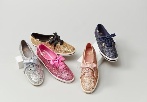 Keds X Kate Spade New York wedding day shoes See http://www.blogph.net/2016/07/keds-x-spade-new-york-the-only-sneakers-youll-want-to-wear-on-your-wedding-day.html Reception Shoes, Gifts For Teenagers, Kate Spade Keds, Rose Gold Sneakers, Makeup And Accessories, Keds Champion, Pretty Purses, Sparkly Shoes, Holiday Shoes