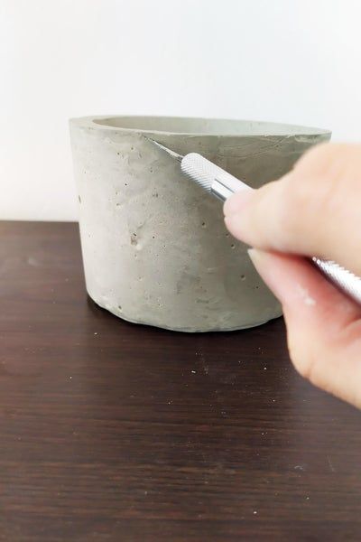 How to Make an Amethyst Geode Plaster Planter : 7 Steps (with Pictures) - Instructables How To Make Geode Candles, Plaster Planter, Geode Candle Holder, Diy Cement Candle Holders, Plaster Projects, Diy Plant Pots, Geode Candle, Glam Candles, Cement Candle Holders