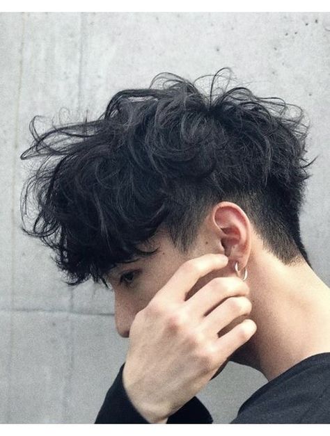 Mens Asian Haircut, Mid Length Undercut, Perm Hair Men, Block Haircut, Edgy Long Hair, Perm Hairstyles, Two Block Haircut, Mens Haircuts Short Hair, Men Haircut Curly Hair