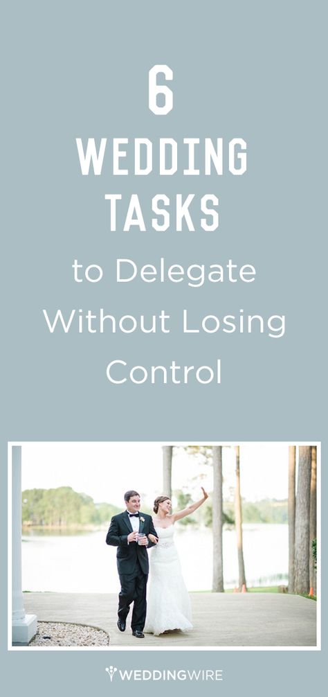 Even if you're the most organized bride-to-be, there's nothing wrong with accepting a helping hand while planning your wedding! Click through for the to-do list items you CAN delegate to friends and family! Losing Control, Wedding To Do List, Edible Wedding Favors, Wedding Etiquette, Wedding Costs, The Right Man, Helping Hand, Wedding Checklist, Wedding Advice