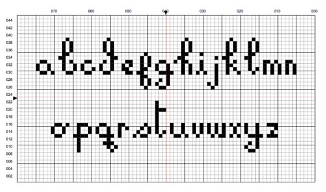 Monograma Cac Champagne 20-4 Cross Stitch Font, Font Cursive, Cross Stitch Necklace, Cross Stitch Alphabet Patterns, Cross Stitch Fonts, Cross Stitch Letters, Simple Cross, Pola Kristik, Disney Cross Stitch