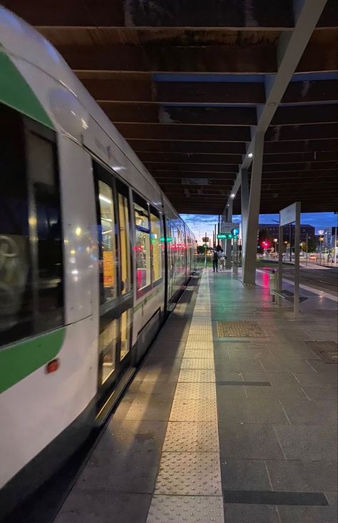 Trams Aesthetic, Move To France, Nantes France Aesthetic, Public Transport Aesthetic, Tram Aesthetic, Metro Aesthetics, Photo Metro, Nantes France, Fast Life