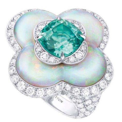 Louis Vuitton Blossom ring with green beryl, chalcedonies and diamonds Louis Vuitton Ring, Black Opal Ring, High Jewellery, Mexican Jewelry, Louis Vuitton Jewelry, Jewels Rings, Jewelry For Her, October Birth Stone, White Opal