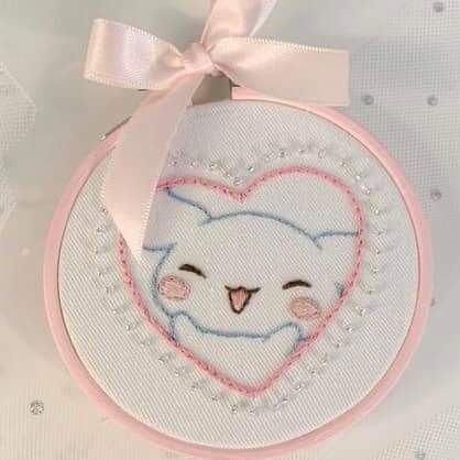 Embroidery Designs Hello Kitty, Pink Embroidery Designs, Embroidery Hello Kitty, Hello Kitty Embroidery Designs, Pochacco Embroidery, Cinnamoroll Embroidery, My Melody Embroidery, Sanrio Embroidery, Kuromi Embroidery