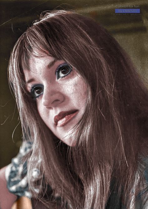 Melanie Safka Melanie Safka, Indie Magazine, Gone Too Soon, Female Singers, Rest In Peace, Singer Songwriter, Singers, Songwriting, Musician