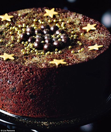 All-star Nigella Christmas: Incredibly easy chocolate fruit cake | Daily Mail Online Nigella Lawson Christmas, Xmas Cake Recipes, Easy Fruit Cake, Christmas Fruit Cake Recipe, Nigella Christmas, Easy Christmas Cake Recipe, Chocolate Christmas Cake, Chocolate Fruit Cake, Cake Recipes Uk