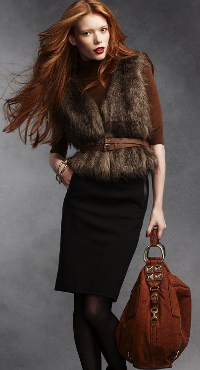 fall!!!! Fur Vest Outfit, Ann Taylor Outfit, Fur Vest Outfits, Faux Fur Outfit, Fur Outfit, Vest Outfit, Cooler Look, Fur Fashion, Fall Fashion Trends