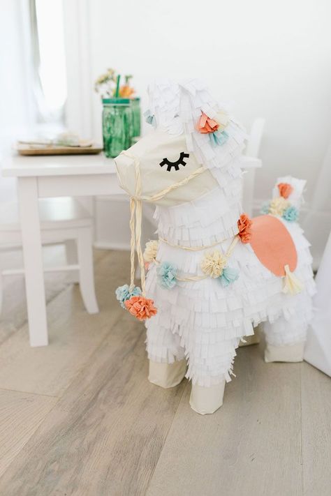 1st Birthday Llama Theme, Llama Birthday Decorations, Llama Birthday Party Ideas, Taco Twosday Birthday, Llama Pinata, Taco Bout A Party, Llama Birthday Party, Fiesta Party Supplies, Taco Twosday