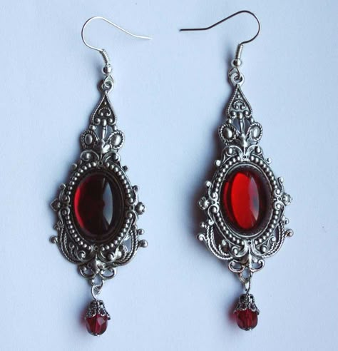 . Vampire Earrings, Vampire Jewelry, Victorian Vampire, Victorian Accessories, Goth Accessories, Earrings Gothic, Gothic Earrings, Gothic Accessories, Goth Jewelry