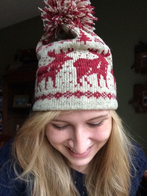 Moose Hat, Knitting Things, Knit Projects, Creative Crochet, Crochet Sweaters, Boho Sandals, Fair Isle Knitting, Yarn Projects, Merry Little Christmas