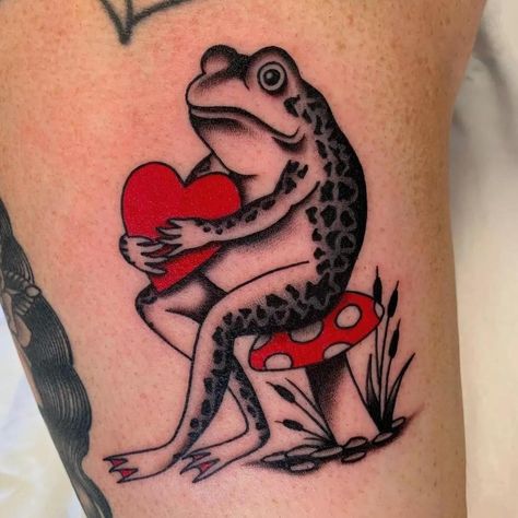 170+ Cool Old School Tattoos Ideas (2022) American Traditional Designs With Meaning - TattoosBoyGirl Traditional Tattoo Girls, Designs With Meaning, Old School Tattoos, Baby Tattoo Designs, Pin Up Girl Tattoo, Traditional Style Tattoo, Tattoo Old School, Omerta Tattoo, Frog Tattoos