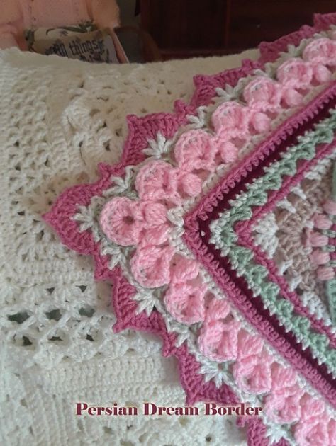 Persian Dream Border - Free Pattern Afghan Borders, Flowers Border, Crochet Border Patterns, Border Patterns, Crochet Edges, Crochet Border, Crochet Edgings, Crochet Edging Patterns, Crochet Blanket Afghan