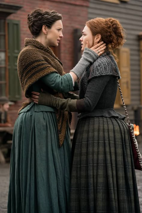 Lets Talk About 'Outlander' Season 4 Episode 9, "The Birds & The Bees" Outlander Show, Claire Outlander, Outlander Style, Outlander Knitting, Outlander Costumes, Outlander Season 4, Outlander Quotes, Drums Of Autumn, Outlander 3