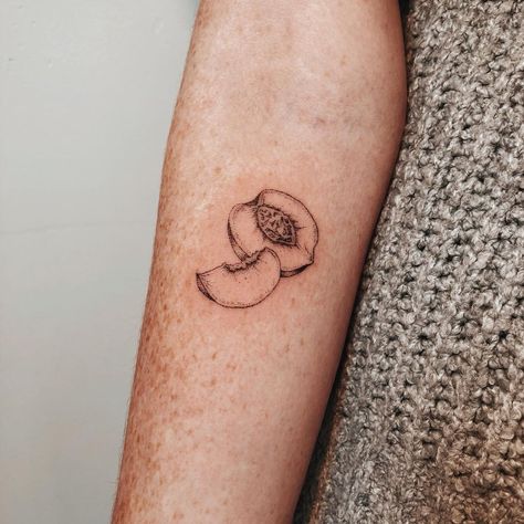 Monet Tattoo, Stick And Pokes, Georgia Tattoo, Peach Tattoo, Fruit Tattoo, M Tattoos, Single Needle Tattoo, I Love Her So Much, Love Her So Much