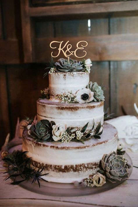 Silver Cake Topper, Letter Cake Toppers, Silver Cake, Rustic Cake Toppers, Cake Topper Wedding, Wedding Letters, Wedding Cake Rustic, Wooden Cake, Rustic Wedding Cake