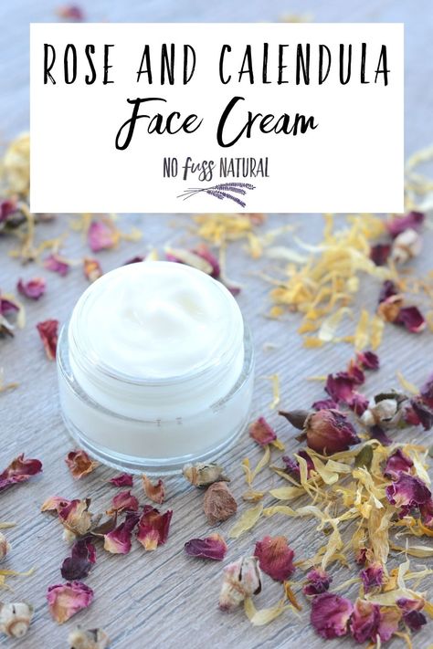 Calendula Face Cream, Anti Aging Cream Recipe, Face Cream Diy, Homemade Lotions, Face Cream Recipe, Diy Face Cream, Calendula Cream, Natural Face Cream, Homemade Face Cream