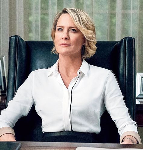 Clare Underwood Style, Claire Underwood Aesthetic, Robin Wright House Of Cards, Claire Underwood Haircut, Robin Wright Style, House Of Cards Claire, Clair Underwood, Claire Underwood Style, Claire Underwood