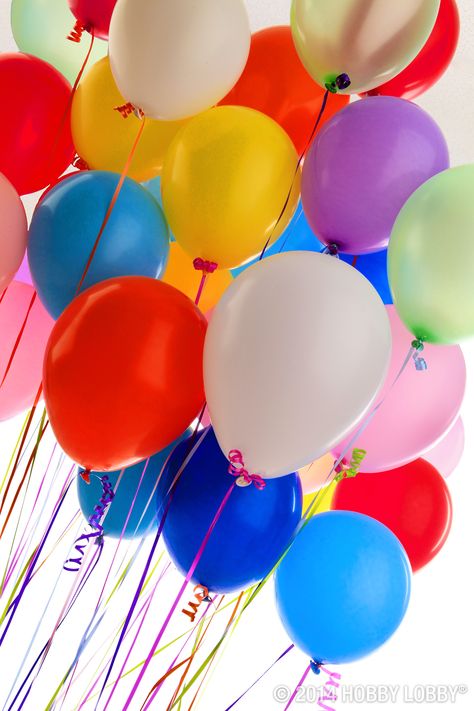 Birthday Balloons Pictures, Balloons Photography, Balloon Pictures, Happy Birthday Wallpaper, Birthday Wallpaper, Love Balloon, Birthday Table, Colourful Balloons, Birthday Board