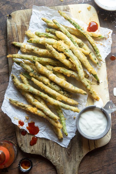 Low Carb Fried Green Beans (4g Net Carbs!) - Little Pine Low Carb Fried Green Beans Recipe, Fried Green Bean Recipes, Low Carb Beans, Low Carb Ketchup, Parsnip Fries, Green Beans Recipe, Fried Green Beans, Pine Kitchen, Low Carb Protein