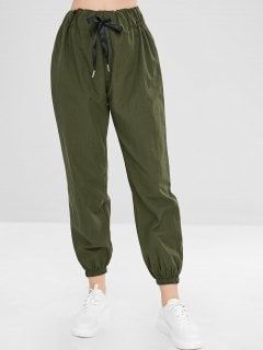 Pant Styles For Women, Celana Jogger Wanita, Pockets Design, Casual Styles, Green Pants, Fashion Joggers, Pants Design, 가을 패션, Girls Fashion Clothes