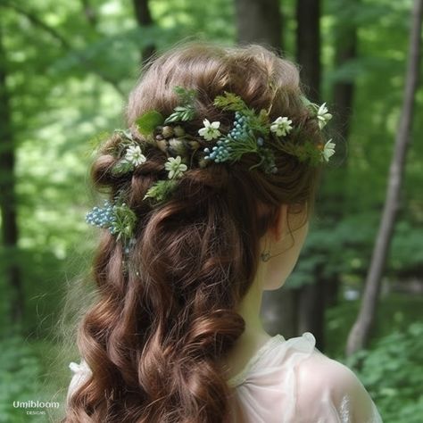 Fairy Hair Ideas, Braided Hairstyles Wedding, Elven Makeup, Elven Hairstyles, Forest Wedding Dress, Enchanted Forest Theme, Forest Theme Wedding, Fairy Hair, Hairstyles Braided