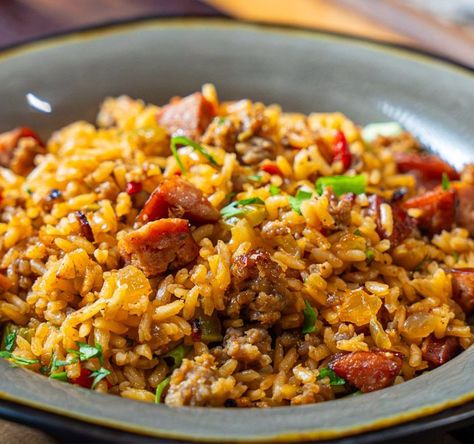 Dirty Rice Recipe With Sausage, Dirty Rice With Sausage, Cajun Dirty Rice Recipe, Rice With Sausage, Cajun Dirty Rice, Cajun Rice, Southern Bbq, Diner Food, Easy Rice