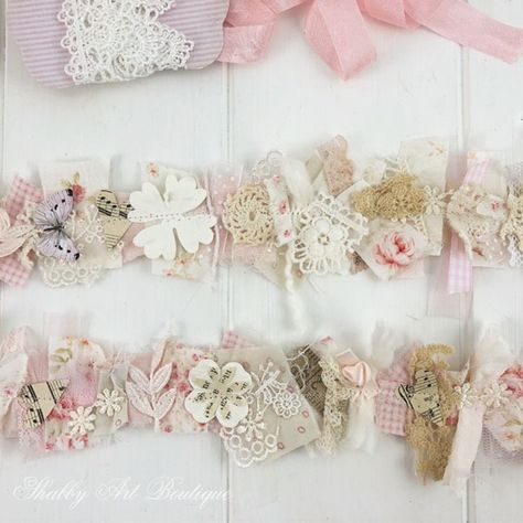 Piecing together a beautiful shabby snippet roll - tutorial by Shabby Art Boutique Snippet Rolls, Snippets For Junk Journals, Snippet Rolls Inspiration, Scrap Fabric Crafts, Fabric Embellishment, Fabric Boxes, Shabby Chic Crafts, Shabby Chic Diy, Fabric Journals