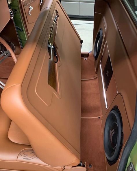 Diy Truck Mods, 240z Datsun, Car Interior Upholstery, Vintage Pickup, Automotive Upholstery, Dropped Trucks, Custom Car Interior, Vintage Pickup Trucks, Truck Mods