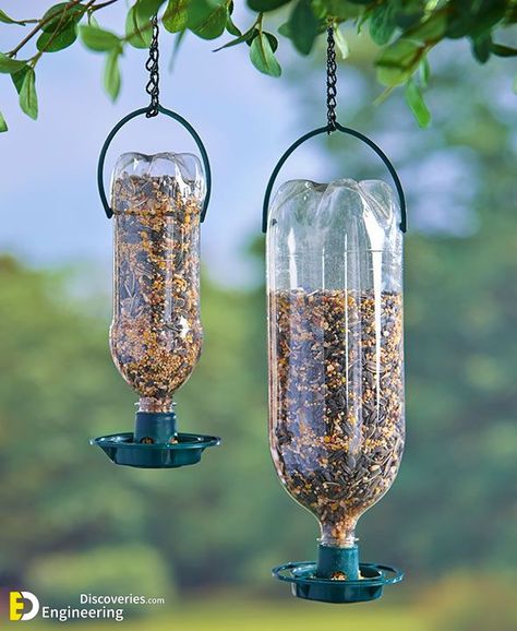 40+ Awesome Bird Feeders Ideas That Will Fill Your Beautiful Garden - Engineering Discoveries Bird Feeders Ideas, Bottle Bird Feeder, Feeder Bottle, Bird Feeder Craft, Bird Seed Feeders, Window Bird Feeder, Homemade Bird Feeders, Bird House Feeder, Chicken Coop Designs