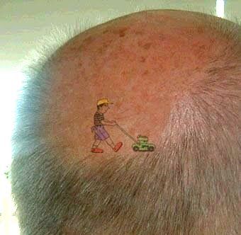 I died laughing... This is absolutely funny Lawn Mower Tattoo, Grass Tattoo, Bald Head Man, Really Bad Tattoos, Best Tattoo Ever, Robotic Lawn Mower, Tattoo Pictures, Sick Humor, Bad Tattoos