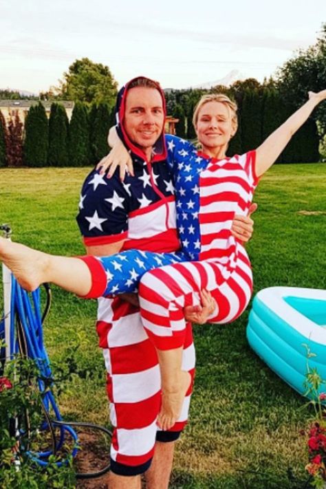 Stars, Stripes, and Skin: Celebrities Are Going All Out For the Fourth of July Kirsten Bell, Kristen Bell And Dax, Dax Shepard, Parenting Style, Hollywood Couples, Kristen Bell, Celebrity Moms, Kirsten Dunst, Celebrity Dads