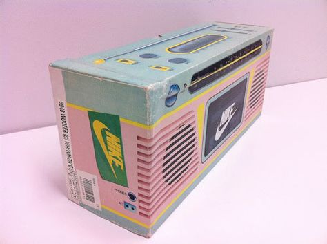 Nike radio shoebox. Sneakerhead Shoebox Design, Shoe Box Design, Sales Kit, Nike Poster, Pr Kit, Retro Packaging, Sneakers Box, Nike Design, Retro Graphics