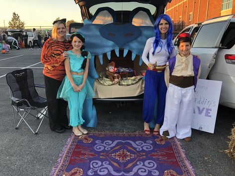 #trunkortreat #aladdin Aladdin Trunk Or Treat, Aladdin Halloween, Aladdin Party, Aladdin Costume, Trunk Or Treat Ideas, Hallowen Ideas, Teal Pumpkin, Treat Ideas, Trunk Or Treat