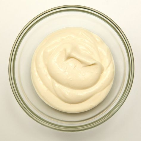 Blender Mayonnaise Blender Mayonnaise Recipe, Food Substitutes, Farm Recipes, How To Make Mayonnaise, Recipes Fish, Homemade Mayo, Mayonnaise Recipe, Homemade Mayonnaise, Savory Food