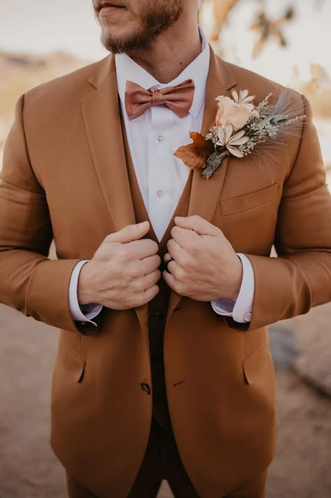 Rust Colored Groom Suit, Rust Suit Men Wedding, Groom Attire Terracotta Wedding, Copper Wedding Suit, Rust Wedding Suit Groom, Earth Tone Tuxedo Wedding, Mens Tuxedo Wedding Boho, Terracotta Tuxedo Wedding, Copper Suit Wedding