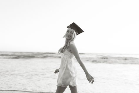 Grad Beach Pictures, Beach Graduation Pictures Senior Pics, Beach Grad Pics, Beach Graduation Pictures, Pre Convo, Graduate Photos, Individual Poses, Senior Year Things, Graduation Pic