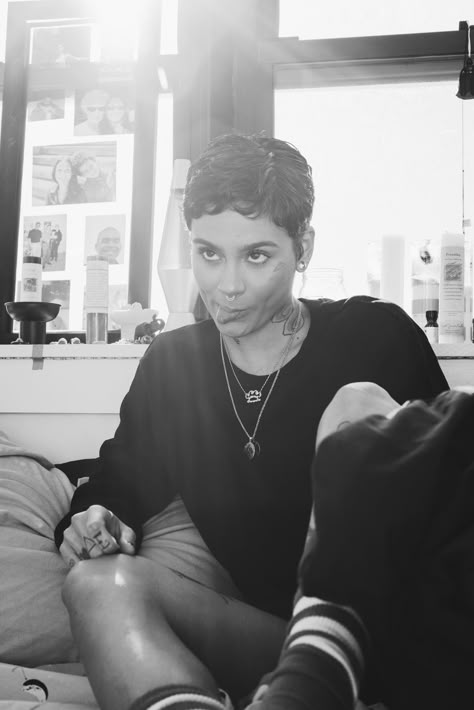 Kehlani Short Hair, Finger Waves Short Hair, Curly Pixie Hairstyles, Short Hair Inspiration, Women With Short Hair, Short Hair Inspo, Short Hair Pixie, Curly Pixie, Super Short Hair