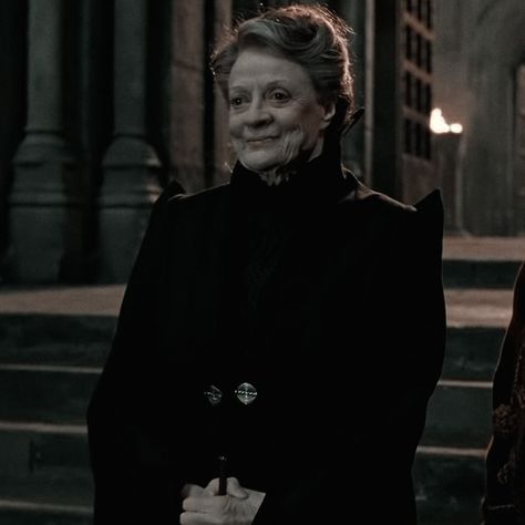 Proffesor Mcgonagall Harry Potter, Professor Mcgonagall Aesthetic, Minerva Mcgonagall Aesthetic, Harry Potter Picture Wall, Harry Potter Mcgonagall, Mcgonagall Aesthetic, Professor Mcgonagall, Marauders Aesthetic, Hogwarts Professors