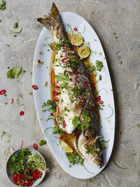 Asian-steamed sea bass | Need a steamer and also to buy the whole sea bass /similar fish Whole Fish Recipes, Sea Bass Recipes, Enjoy Your Meal, Jamie Oliver Recipes, Steamed Fish, Healthy Fish, Sea Bass, Calamari, Jamie Oliver