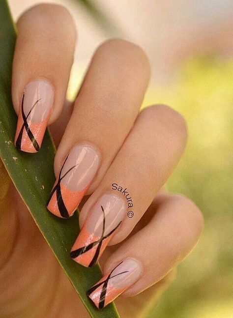 Nail art Orange Nail Art, Orange Nail Designs, Black Nail, Fall Nail Art, Orange Nails, Gel Nail Designs, Fabulous Nails, Fancy Nails, Gorgeous Nails