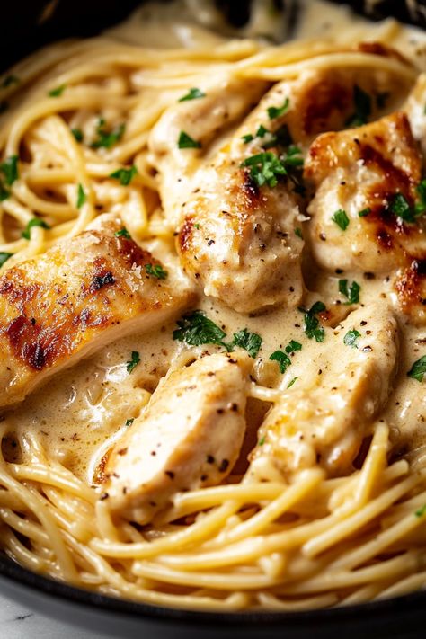 creamy garlic chicken and pasta Pasta With Chicken And White Sauce, White Wine Garlic Chicken, Garlic Chicken Pesto Pasta, Chicken And Farfalle Pasta, Chicken And Pepper Pasta, Chicken And Peas Pasta, Garlic And Herb Chicken Pasta, Chicken Pasta White Sauce, Chicken Pasta Dinner Ideas