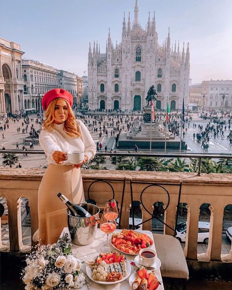 Milan Italy Fashion, Milan Instagram, Milan Italy Travel, Milan Outfits, Milan Travel, Italian Trip, Italy Summer, Europe Winter, Italy Outfits