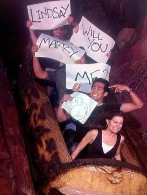 Splash Mountain proposal... wonder if the girl in the front freaking out was Lindsay? :P Best Proposal Ever, Best Marriage Proposals, Creative Proposals, Best Proposals, Ways To Propose, Mountain Pictures, Happy Happy Happy, Splash Mountain, Romantic Proposal