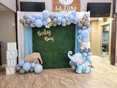 Welcome Baby Boy Decoration Ideas, Elephant Baby Shower Theme Boy, Baby Shower For A Boy, Baby Shower Balloon Arch, Boy Baby Shower Centerpieces, Baby Boy Decorations, Baby Shower Pictures, Baby Boy Shower Party, Idee Babyshower